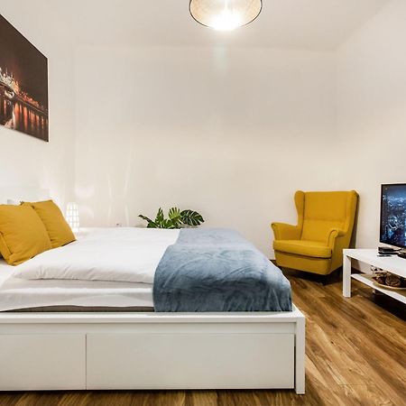 Quiet And Cozy Apartment Near The Danube Budapest Eksteriør bilde